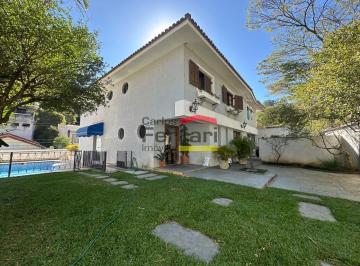 Casa · 400m² · 4 Quartos · 4 Vagas · Sobrado com piscina para locação