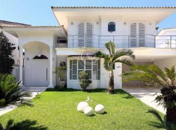 Casa · 403m² · 5 Quartos · 4 Vagas · Villa Minitti — Arquitetura clássica, amplitude e uma escolha sólida no Jardim Acapulco
