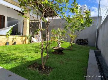 Casa · 250m² · 4 Quartos · Casa 250m² 4 quartos sendo 1 suíte nos Expedicionários à Venda