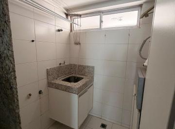 Apartamento · 66m² · 2 Quartos · 1 Vaga · Apartamento 66m² 2 quartos sendo 1 suíte em Intermares para Alugar