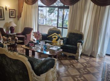 Apartamento · 208m² · 3 Quartos · 2 Vagas · O Charme dos Clássicos: 208 m² de Amplitude e Sofisticação no Melhor de Santa Ce