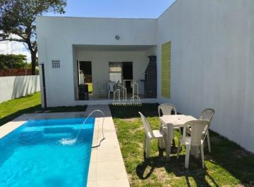 Foto 01 · Casa de luxo em condomínio à venda em Subaúma, Entre Rios-BA com3 quartos 1 suíte 2 salas 3 banheiro