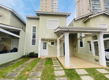 Casa · 134m² · 3 Quartos · 3 Vagas · Casa à venda no condomínio Villa Campolim.