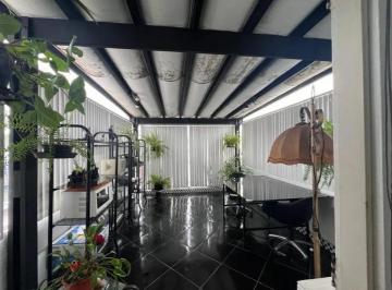 Casa · 140m² · 2 Quartos · 1 Vaga · Linda Casa próximo ao Aeroporto de Congonhas com 140 m²