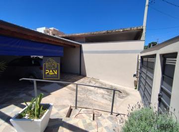 Casa en Venda de 2 quartos · Casa para venda em Lívia Ii de 130.00m² com 2 Quartos, 1 Suite e 2 Garagens