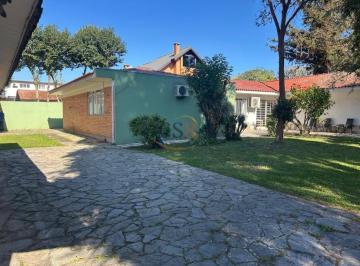 Foto 01 · Terreno ZR4 em frente ao Parque Bacacheri com 1.098 m², face norte e potencial para edifício de até 