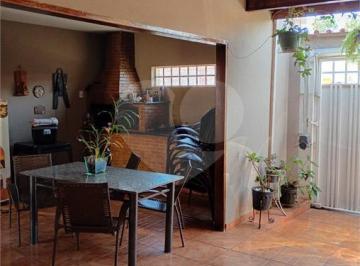 Casa · 201m² · 3 Quartos · 2 Vagas · Casa com 3 quartos à venda em Geraldo correia de carvalho - SP