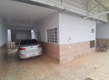 Casa · 150m² · 3 Quartos · 5 Vagas · Agio, sobrado com 03 quartos, 02 suites, qd 604 recanto das emas DF