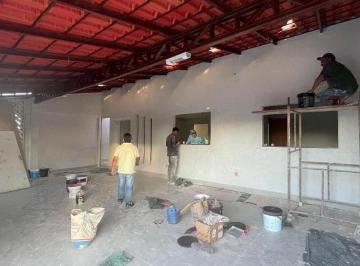 Casa · 130m² · 3 Quartos · 3 Vagas · Casa com 03 quartos, 01 suite, qd 202 recanto das emas DF