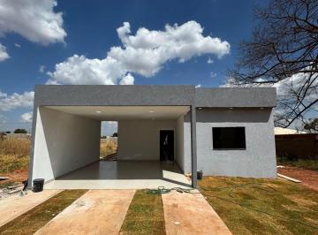 Casa · 400m² · 3 Quartos · 5 Vagas · Casa nova com 03 quartos, 01 suite, ponte alta norte Gama DF