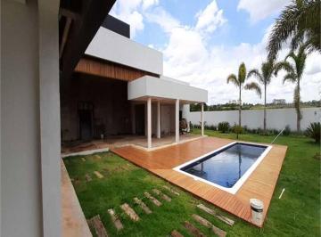 Casa · 486m² · 4 Quartos · 5 Vagas · Luxuosa Casa em Condomínio à Venda em Sorocaba - Jardim Guarujá: 4 Quartos, 4 Suítes, 5 Banheiros, 1