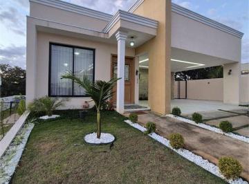 Casa · 346m² · 4 Quartos · 12 Vagas · Casa de luxo em condomínio à venda em Araçoiaba da Serra, Village Araçoiaba: 4 quartos, 3 suítes, 3 