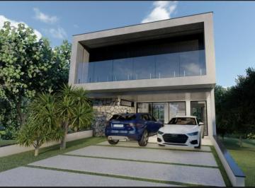 Casa · 204m² · 3 Quartos · 4 Vagas · Linda casa em condomínio à venda no Éden, Sorocaba-SP: 3 quartos, 3 suítes, 2 salas, 4 banheiros, 4