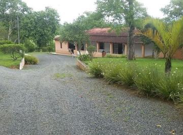 Casa · 380000m² · 3 Quartos · 12 Vagas · Propriedade rural à venda em Piedade-SP, bairro Centro: 3 quartos, 1 suíte, 2 salas, 2 banheiros, 12