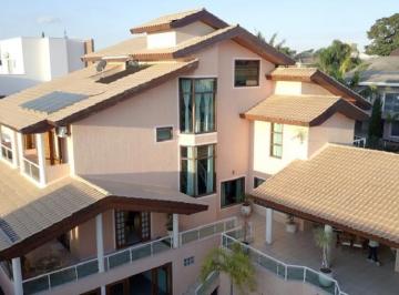 Casa · 568m² · 3 Quartos · 8 Vagas · Casa de Luxo em Condomínio: 3 quartos, 3 suítes, 3 salas, 6 banheiros, 8 vagas em Sorocaba-SP, Apare
