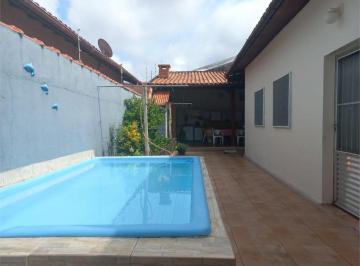 Casa · 236m² · 3 Quartos · 3 Vagas · Casa à venda em Itanhaém-SP, Belas Artes: 3 quartos, 1 suíte, 1 sala, 3 banheiros, 3 vagas de garage