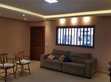 Casa · 236m² · 4 Quartos · 4 Vagas · Imperdível Casa de 4 Quartos com Suíte e 4 Vagas de Garagem no Jardim Tulipas, Sorocaba-SP - 236m²