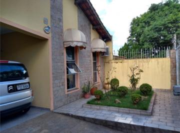Casa · 230m² · 3 Quartos · 4 Vagas · Imperdível! Casa à venda em Sorocaba-SP, Jardim Europa. 3 quartos, 1 suíte, 1 sala, 3 banheiros, 4 v