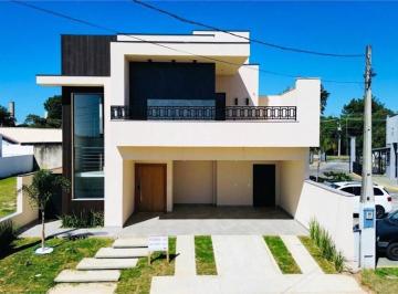 Casa · 225m² · 4 Quartos · 4 Vagas · Casa de alto padrão em condomínio no Cajuru do Sul, Sorocaba-SP: 4 quartos, 3 suítes, 2 salas, 5 ban