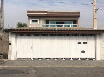 Casa · 300m² · 3 Quartos · 4 Vagas · Imperdível oportunidade: Casa à venda em Sorocaba-SP, Vila Haro, 3 quartos, 3 suítes, 2 salas, 4 ban