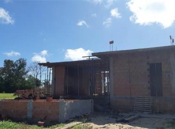 Casa · 191m² · 3 Quartos · 4 Vagas · Casa, Centro, Porangaba, SP