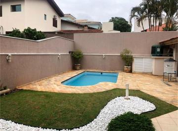 Casa · 300m² · 3 Quartos · 4 Vagas · Espetacular Casa à Venda em Sorocaba-SP, Granja Olga I! 3 Quartos, 3 Suítes, 2 Salas, 2 Banheiros, 4