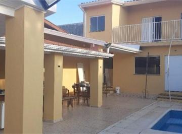 Casa · 260m² · 3 Quartos · 3 Vagas · Linda Casa em Condomínio à Venda em Tatuí-SP, Bairro Colina Verde! 3 Quartos, 3 Suítes, 1 Sala, 4 Ba