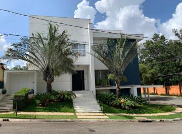 Casa · 418m² · 5 Quartos · 6 Vagas · Casa de Luxo em Itapeva: 5 quartos, 5 suítes, 2 salas, 7 banheiros, 6 vagas de garagem, 418m² - Voto