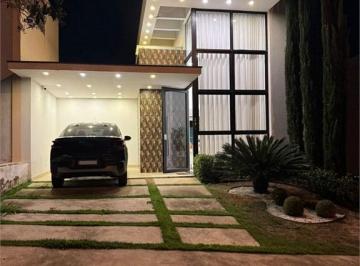 Casa · 110m² · 3 Quartos · 2 Vagas · Casa em Condomínio à Venda em Sorocaba-SP, Jardim Terras de São Francisco: 3 Quartos, 1 Suíte, 1 Sal