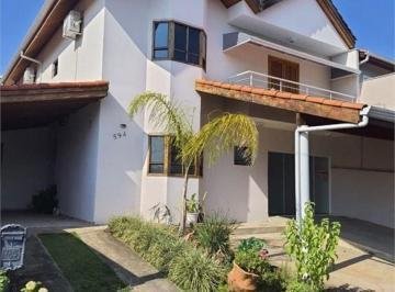 Casa · 302m² · 3 Quartos · 5 Vagas · Casa em Condomínio de Luxo na Granja Olga II em Sorocaba-SP: 3 Quartos, 2 Suítes, 302m², 5 Vagas - I