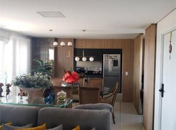 Apartamento · 166m² · 3 Quartos · 3 Vagas · Apartamento de Luxo no Jardim América: 3 Quartos, 3 Suítes, 3 Salas, 5 Banheiros, 3 Vagas de Garagem