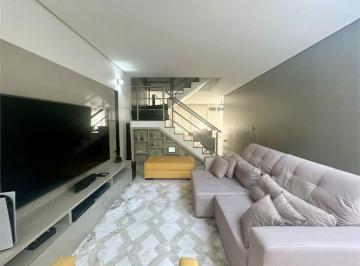 Casa · 333m² · 3 Quartos · 2 Vagas · Imperdível Casa em Condomínio no Centro de Araçoiaba da Serra-SP: 3 Quartos, 1 Suíte, 3 Salas, 3 Ban