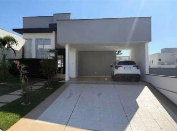 Casa · 171m² · 3 Quartos · 2 Vagas · Oportunidade única! Casa à venda em Votorantim-SP, bairro Itapeva, 3 quartos, 1 suíte, 2 salas, 3 ba