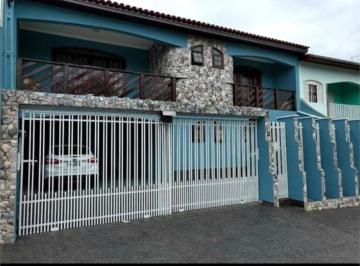 Casa · 258m² · 3 Quartos · 4 Vagas · Imperdível oportunidade! Casa à venda em Votorantim-SP, Parque Jataí. 3 quartos, 1 suíte, 1 sala, 1 