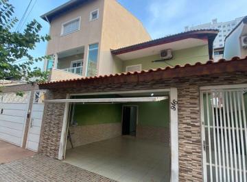 Casa de 3 quartos, Cajamar · Casa de 180 m² com 3 quartos sendo 1 suíte à venda no Portal dos Ipês II