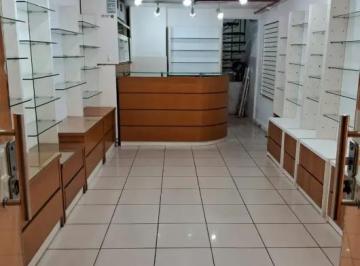 1.Foto da Loja, vista olhando da porta de entrada · Vendo loja em Botafogo, na galeria do 445 - Centro Médico Botafogo RJ, Térreo