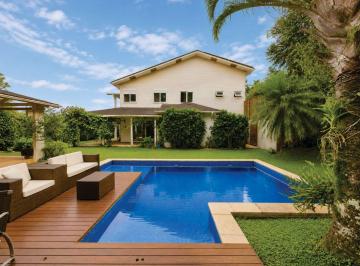 Casa de 4 quartos, Cotia · Casa à venda na Granja Viana - 501 m² com 4 suítes, piscina e 2 vagas