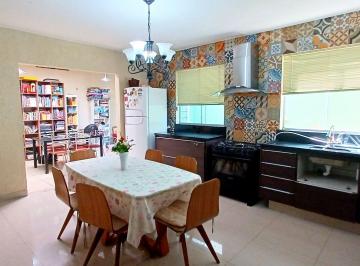 Casa de 3 quartos, Águas Claras · Casa 3 Quartos com Suíte | QS 07 Rua 218 - Areal/Águas Claras | 187 m² | Aceita Financiamento e Perm