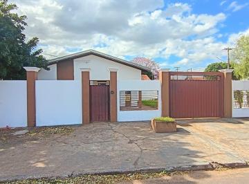 Foto 01 · Casa, Centro, Naviraí, MS