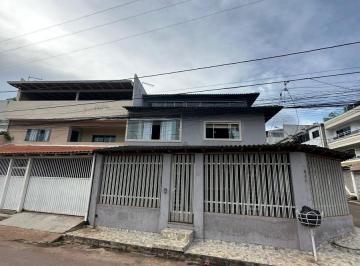 Casa de 4 quartos, Riacho Fundo · VENDO LINDO SOBRADO NO RIACHO FUNDO I