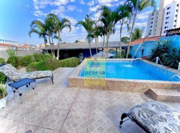 baf4f7a69696a5a04b2ffa63d9b4b4f328172465 · VENDE - CASA COM PISCINA E AMPLO LAZER
