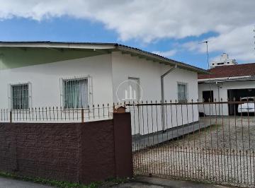 Casa · 138m² · 4 Quartos · 3 Vagas · 2 CASAS NO MESMO TERRENO - Centro