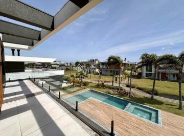 Casa · 200m² · 5 Quartos · 2 Vagas · Condomínio Ilhas Park Resort