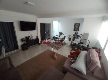 Casa · 190m² · 3 Quartos · Sobrado Espaçoso com 3 dor. Santa Terezinha Conforto e Localização Impecável!