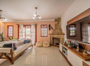 Casa de 3 quartos, Cotia · Casa à venda na Granja Viana