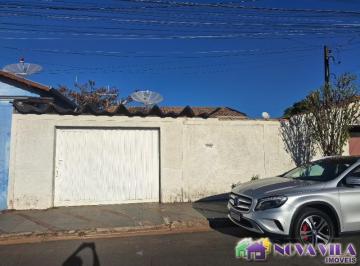 Foto 01 · Casa à venda em Jaguariúna-SP, Jardim Haruji: 2 quartos, 2 salas, 2 banheiros, 3 vagas de garagem, 1