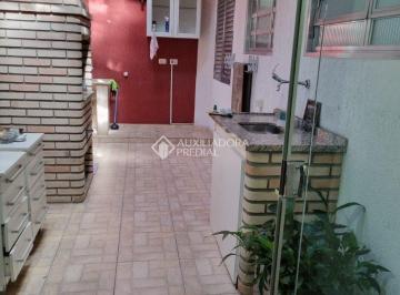 Casa · 136m² · 3 Quartos · 2 Vagas · Casa Térrea com 03 quartos(01 suíte) Área goumet, Fino acabamento, 02 vagas