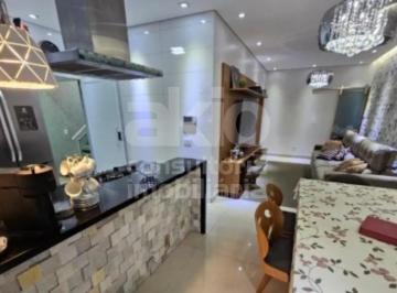 Foto 01 · Imperdível: Casa à venda em Osasco-SP, bairro Bonfim, 2 quartos, 1 suíte, 3 banheiros, 2 vagas, 169m