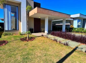 Casa · 202m² · 3 Quartos · 4 Vagas · Casa Mobiliada com Automação, Piscina Aquecida à Venda no Ninho Verde II