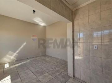 Casa · 100m² · 2 Quartos · Casa para alugar em Centro de 100.00m² com 2 Quartos